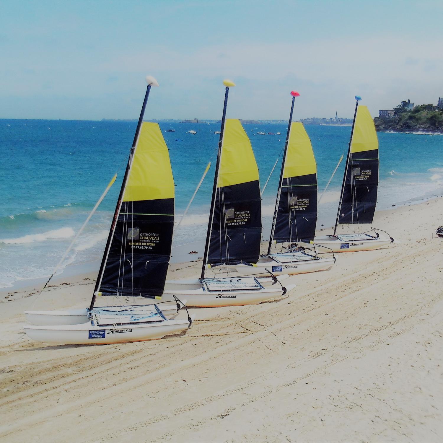 Cours et Location de catamarans 